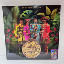 Load image into Gallery viewer, Sgt Pepper's Lonely Hearts Club Band - The US Album - Limited COLOR vinyl 4LP box