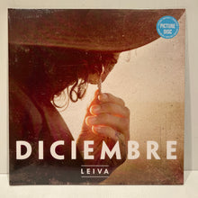 Load image into Gallery viewer, LEIVA - DICIEMBRE - EDICIÓN LIMITADA PICTURE DISC