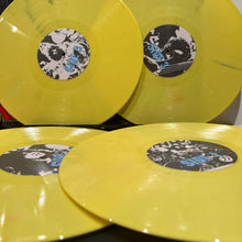 Load image into Gallery viewer, Kiss - The Crazy Nights Kronicles - rare limited YELLOW vinyl 4LP

