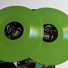 Load image into Gallery viewer, KIss - Final Beast at Budokan - Rare limited GREEN vinyl 2LP
