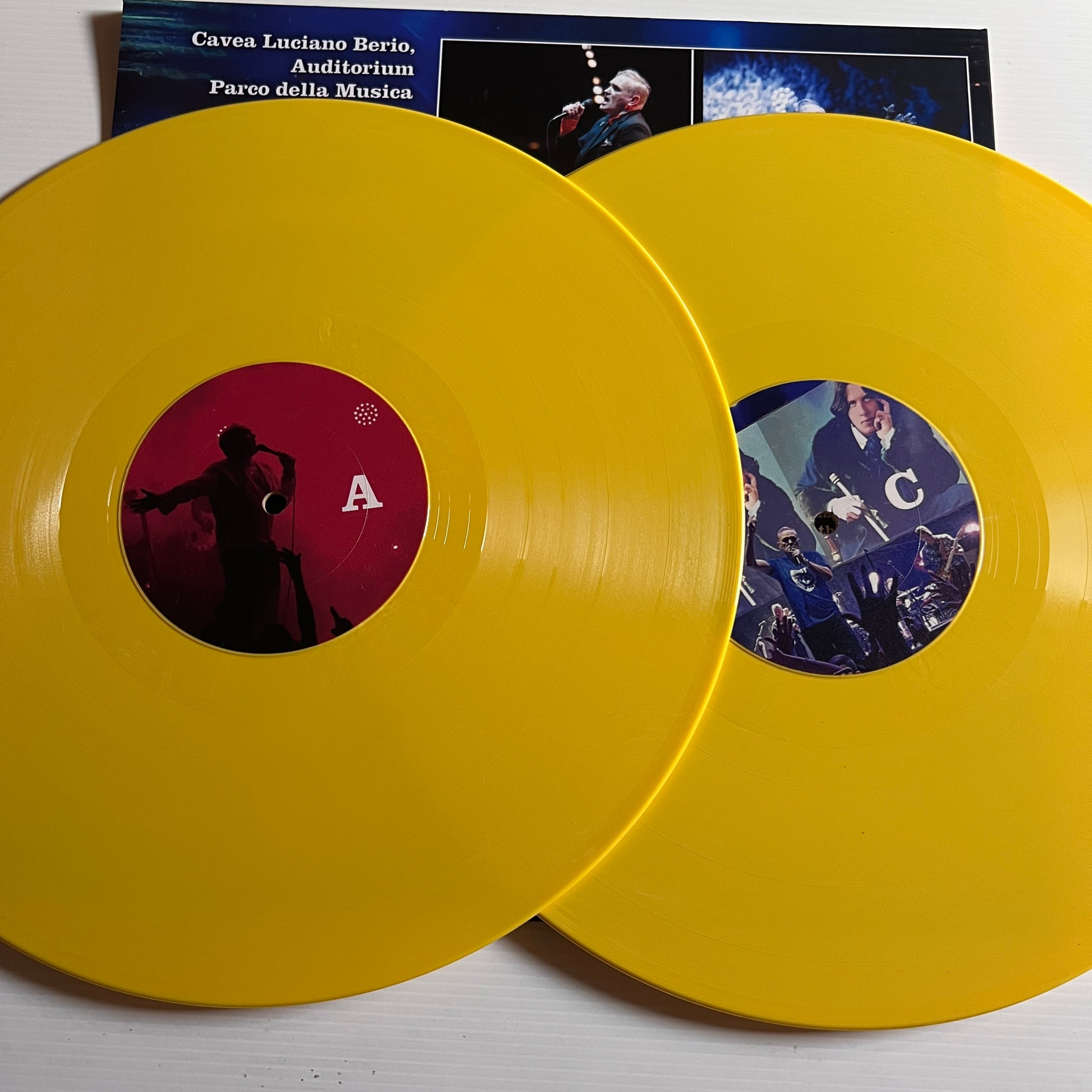 Morrissey - Mozza Roma - rare limited YELLOW vinyl 2LP