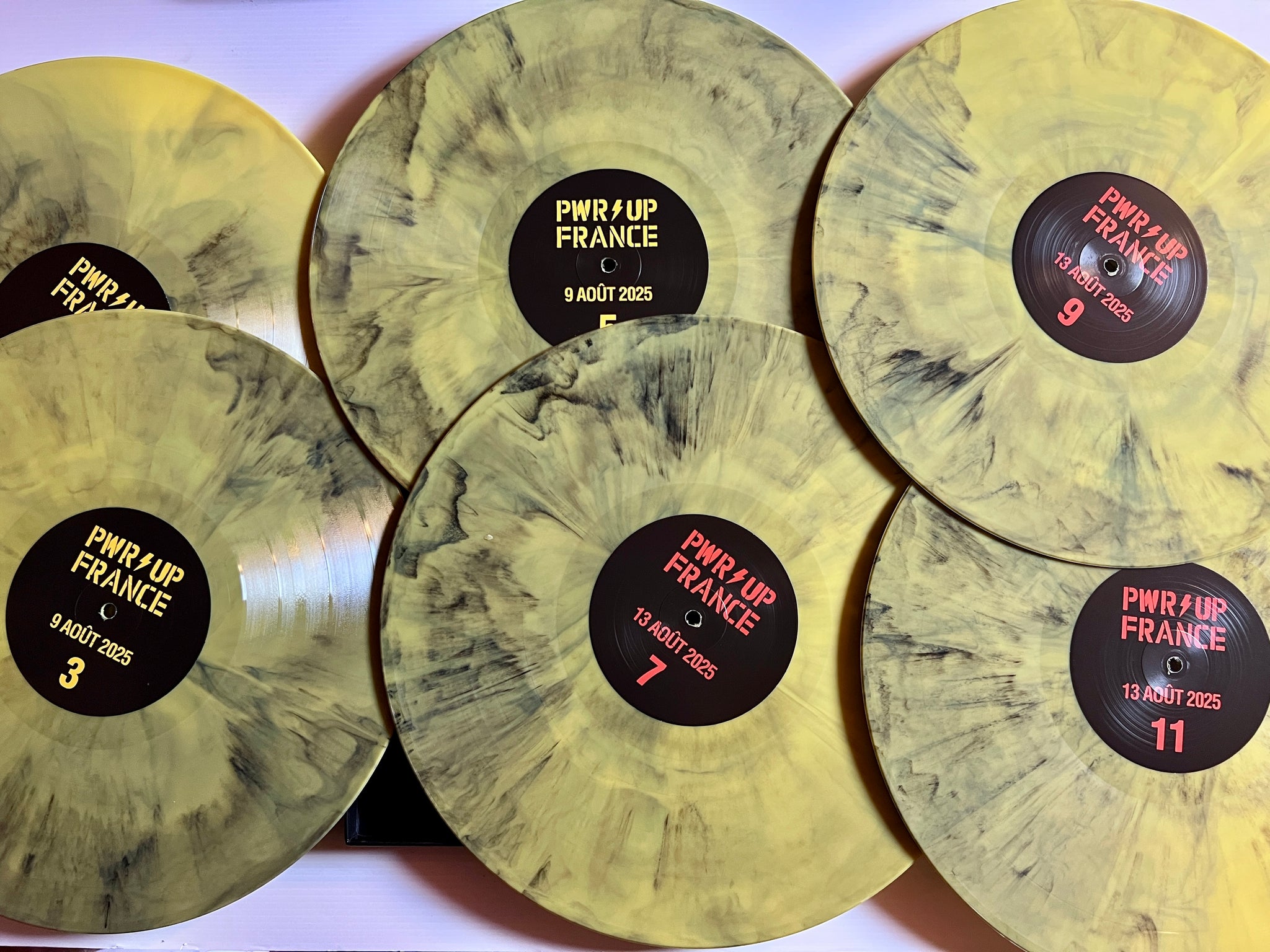 AC/DC - PWR UP FRANCE - rare limited YELLOW vinyl 6LP BOX