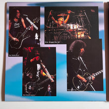 Load image into Gallery viewer, Kiss - Alive 1995 - rare limited TURQUOISE vinyl 3LP
