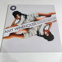 Load image into Gallery viewer, Amy Winehouse - Winter Night Concert - rare limited WHITE vinyl LP
