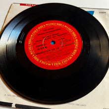 Load image into Gallery viewer, Bruce Springsteen - Thunder Road - rare limited ARGENTINA 7" single
