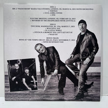 Load image into Gallery viewer, U2 - BONO &amp; THE EDGE - NEVER SURRENDER - GREY VINYL LP
