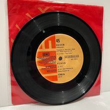 Load image into Gallery viewer, Queen - Flash - very rare Argentina 7&quot; single 1766 A
