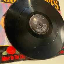 Load image into Gallery viewer, Guns N&#39; Roses - Sweet Child of Mind - rare SIGNED maxi 12&quot;
