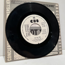 Load image into Gallery viewer, Bruce Springsteen - I&#39;m on Fire - rare Spanish promo alternate cover 7&quot;
